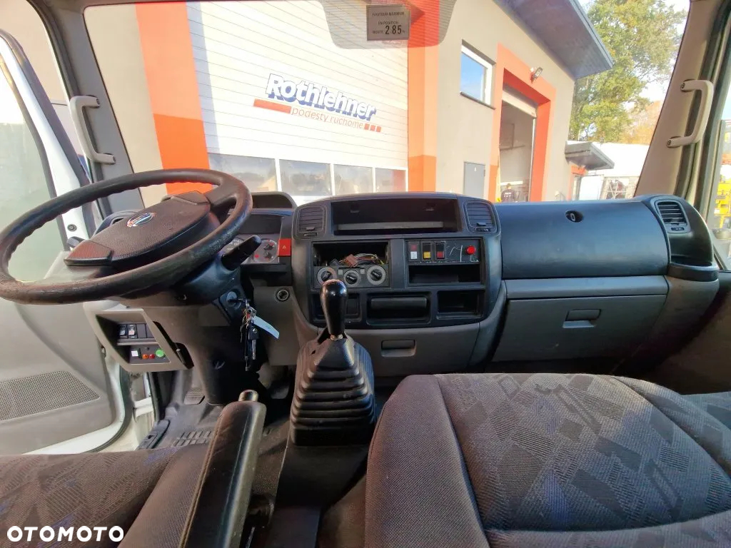 Nissan Cabstar - 6