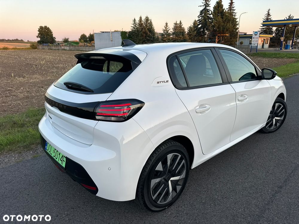 Peugeot 208 Elektromotor 136 E-Style - 5