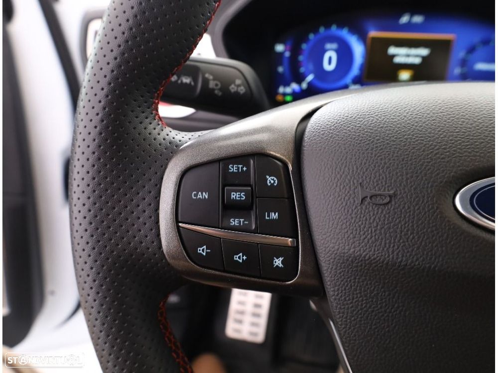 Ford Focus SW 1.0 EcoBoost MHEV ST-Line Design SIP - 19