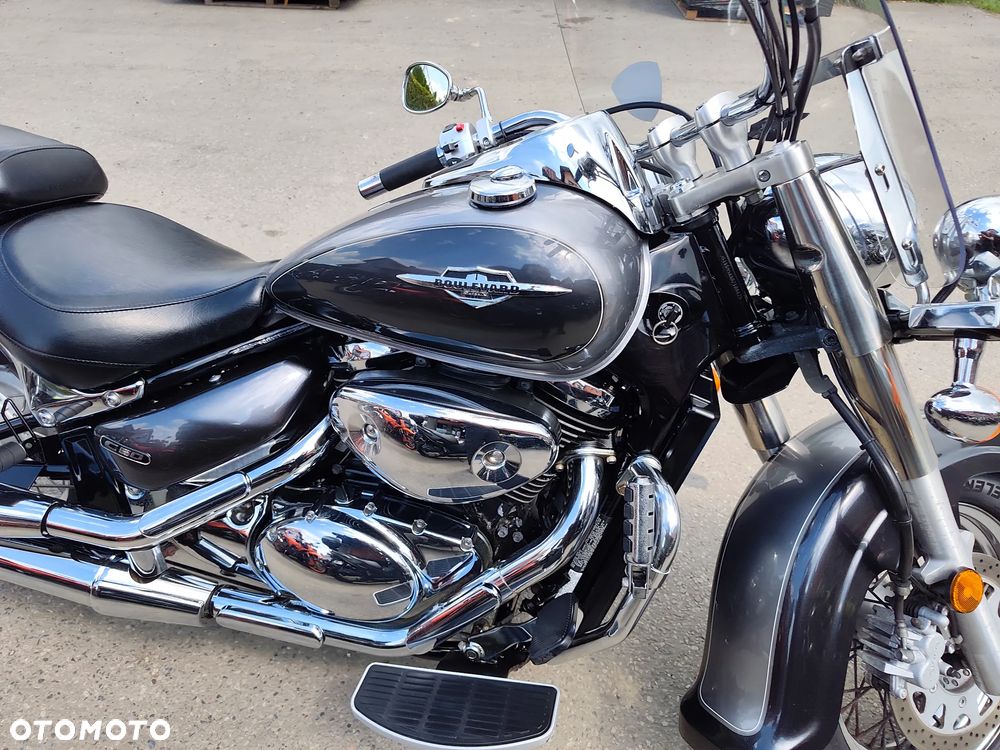 Suzuki VL 800 Volusia - Boulevard C50 - 20