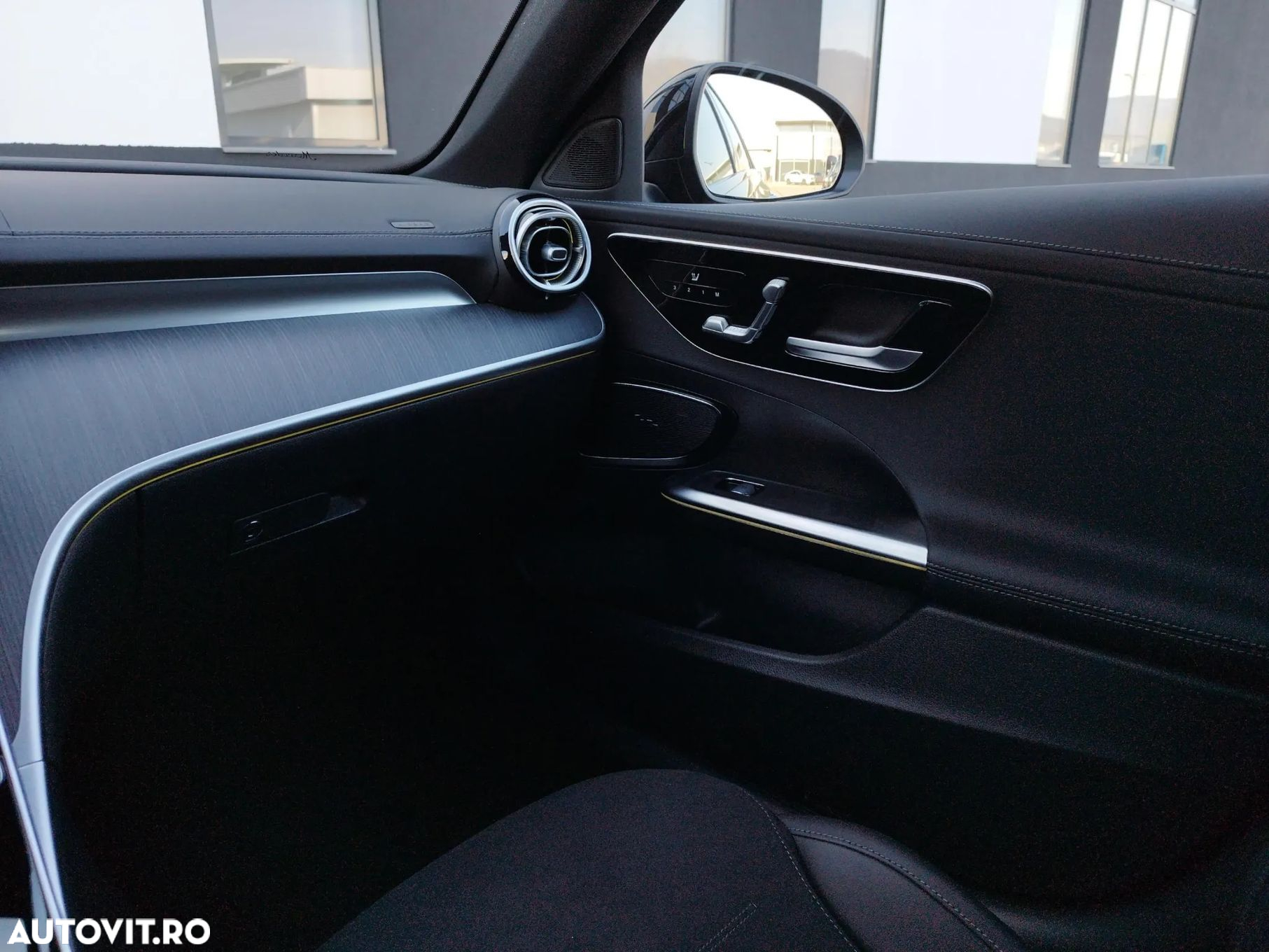 Mercedes-Benz C - 22