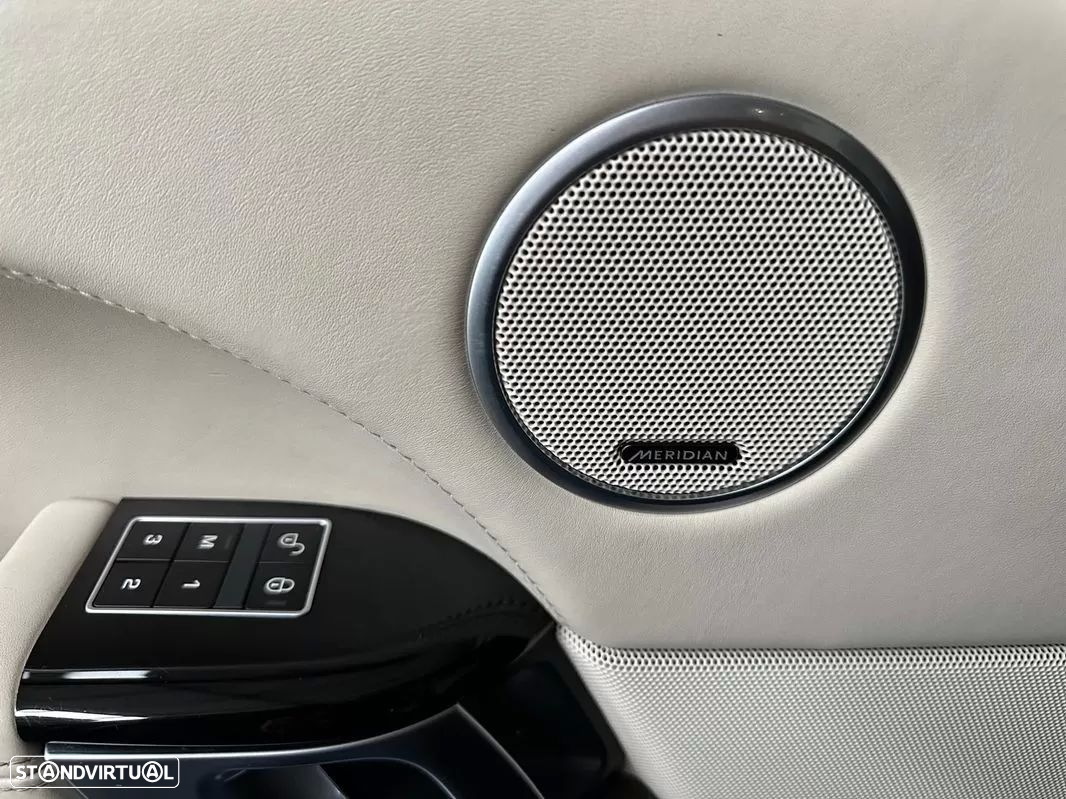 Land Rover Range Rover 4.4 SDV8 Autobiography - 19