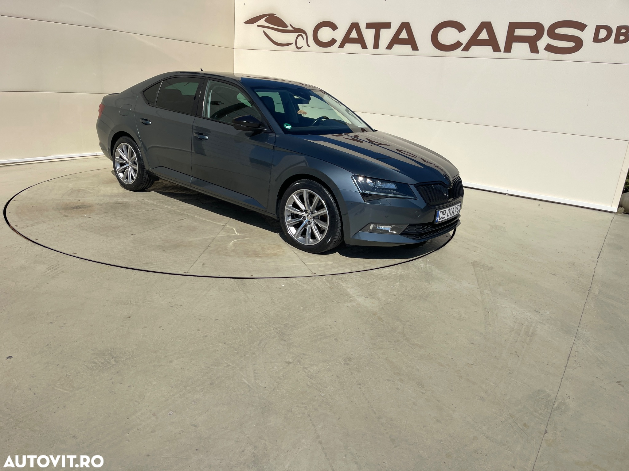 Skoda Superb 2.0 TDI DSG Style - 16