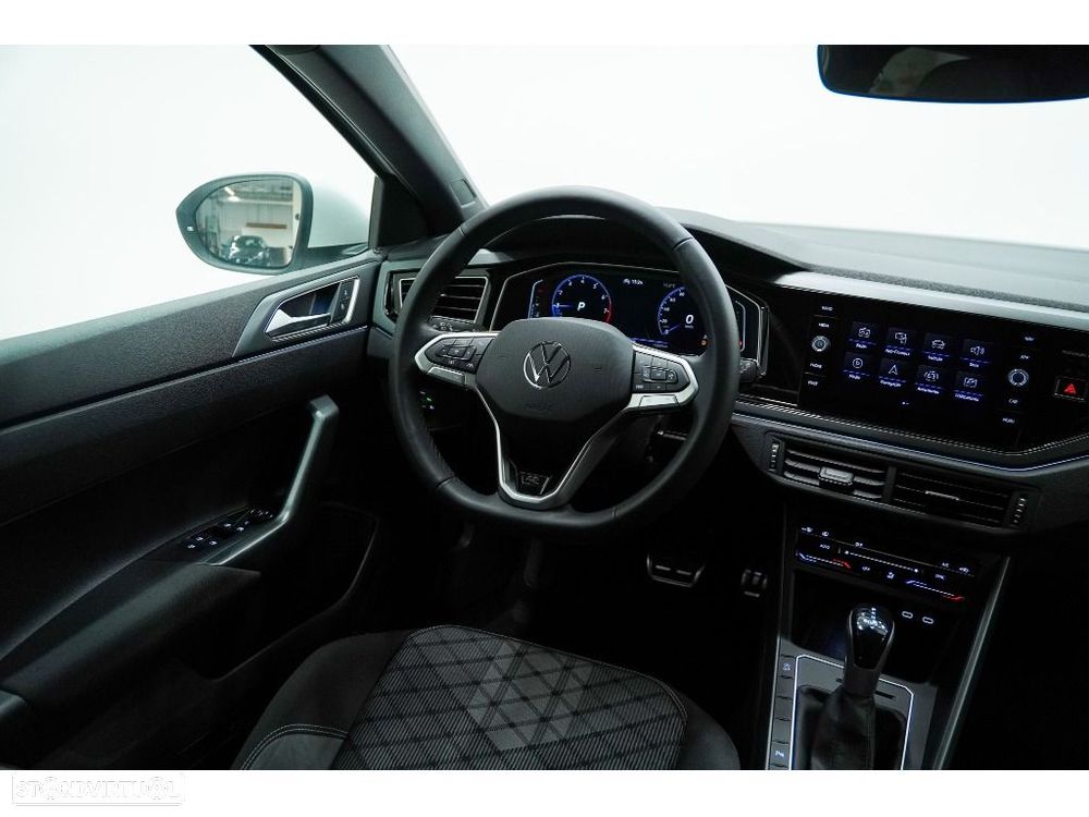 VW Taigo 1.0 TSI R-Line DSG - 2