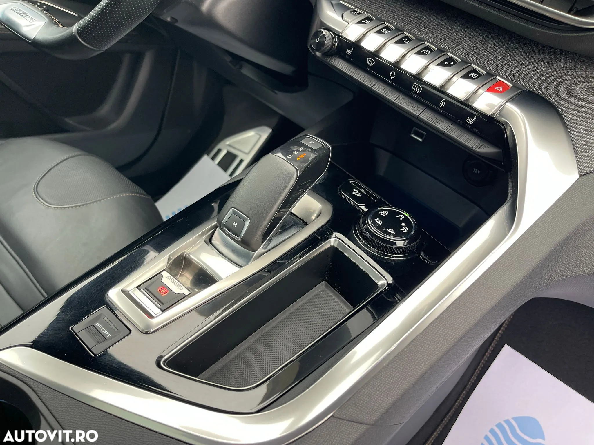 Peugeot 3008 1.2 PureTech Turbo S&S EAT6 GT-Line - 14