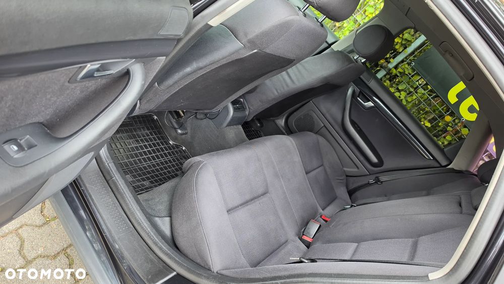 Audi A4 Limousine 1.8T Multitronic - 12