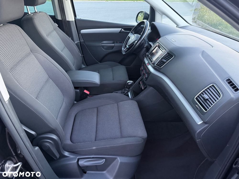 Volkswagen Sharan 2.0 TDI DSG (BlueMotion Technology) Highline - 28