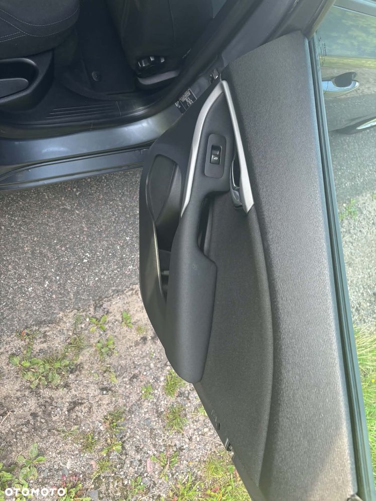 Volvo V40 D2 Momentum - 11