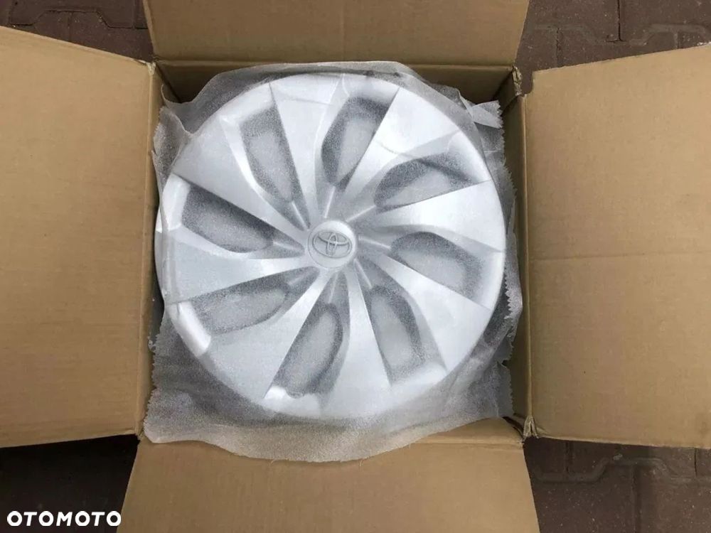TOYOTA KOŁPAK 16" NOWY ORYGINALNY SREBRNY AURIS AVENSIS YARIS PRIUS COROLLA CHR PROACE VERSO CAMRY AYGO - 2