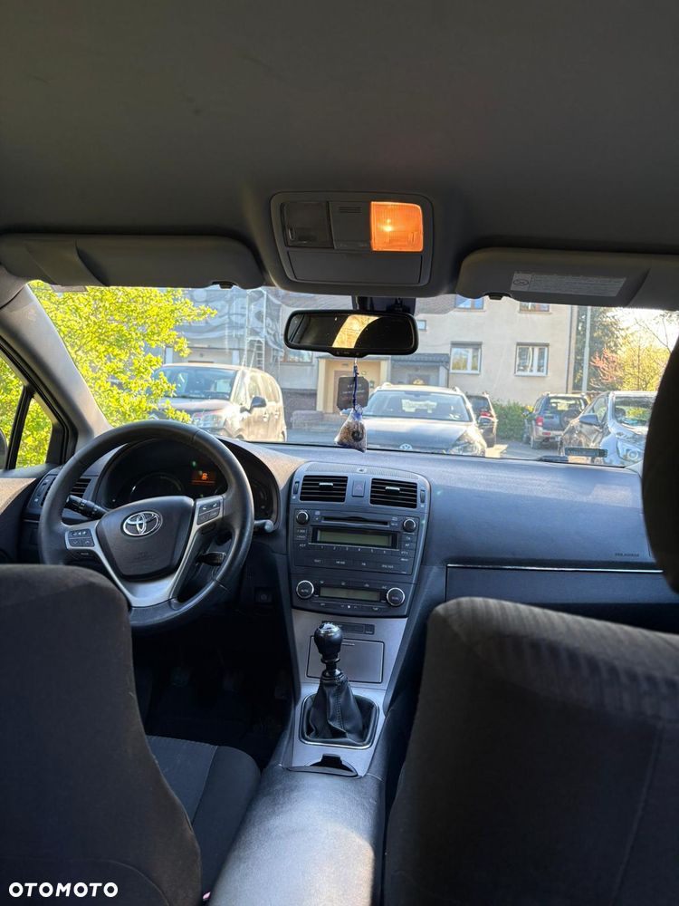 Toyota Avensis 2.0 D-4D Sol - 1