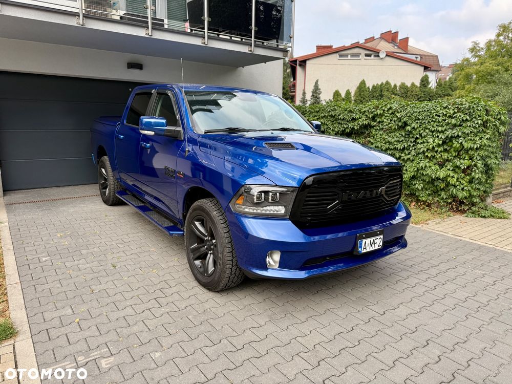 Dodge RAM 1500 5.7 4x4 - 3