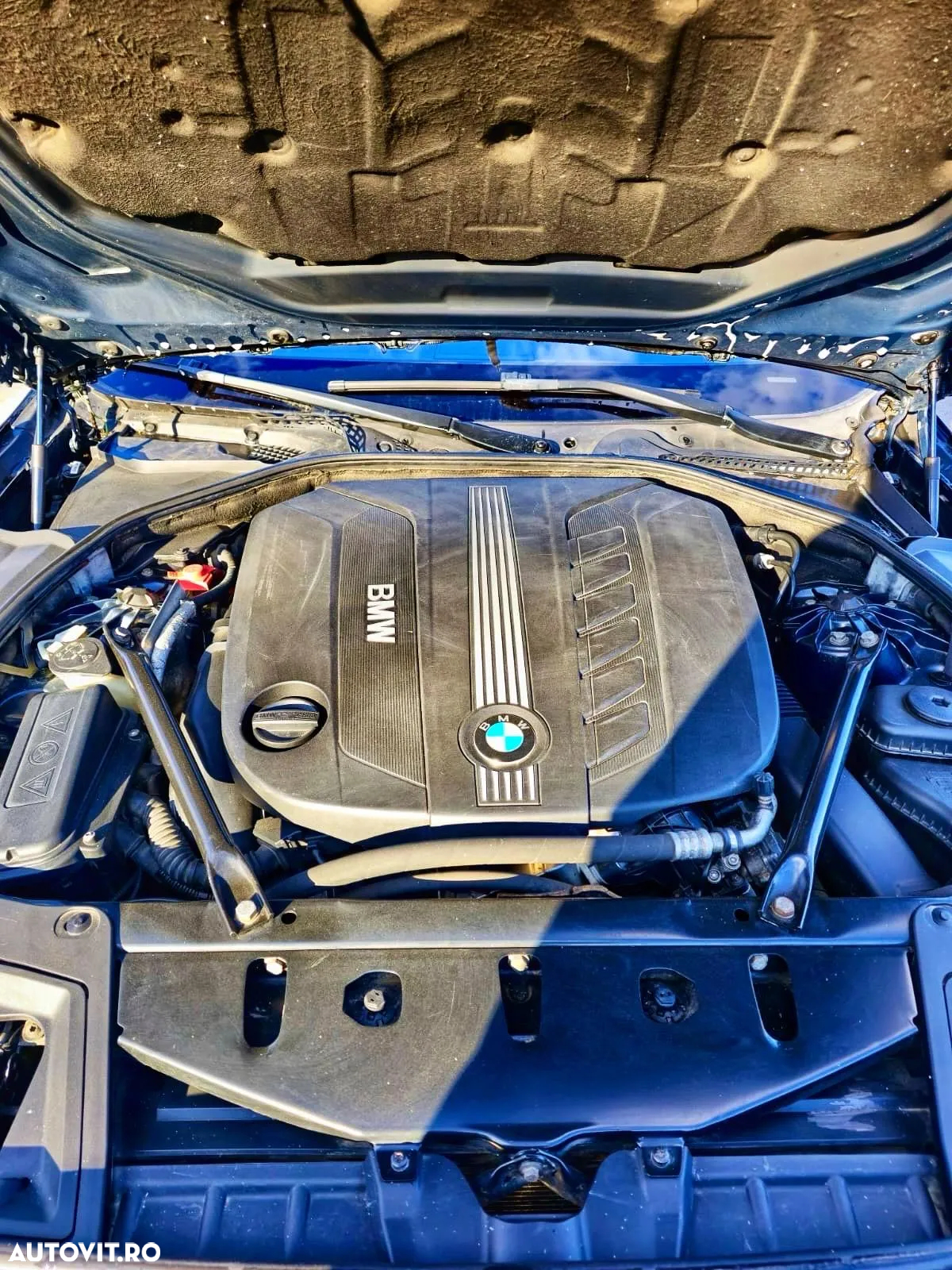 BMW Seria 5 530d xDrive - 9