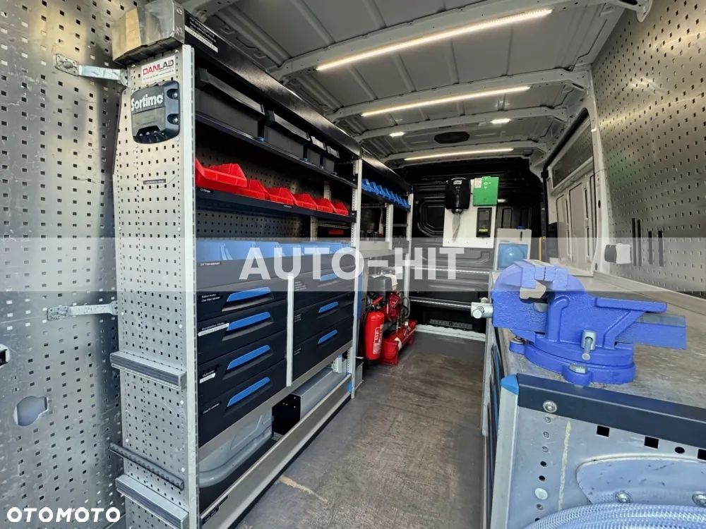 Volkswagen Crafter - 15