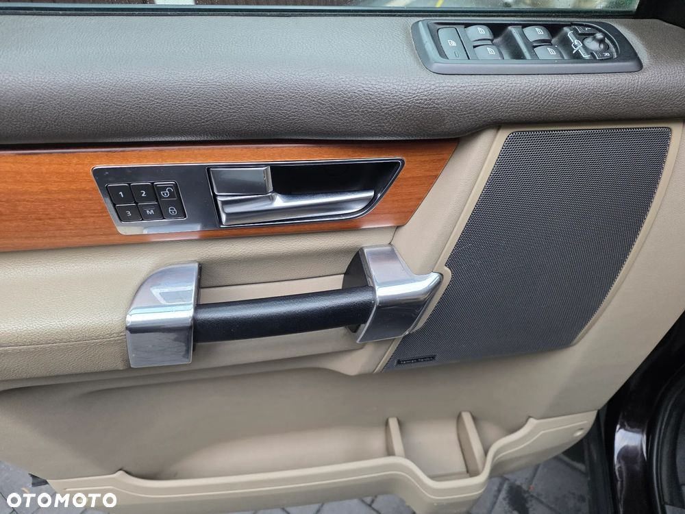 Land Rover Discovery 2.7D V6 HSE - 16