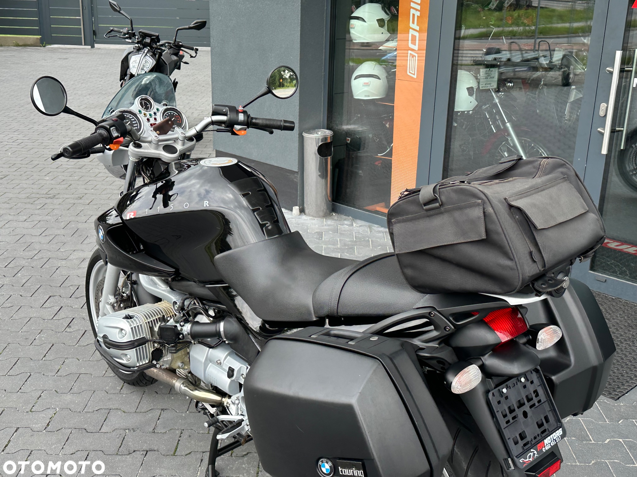 BMW R - 26