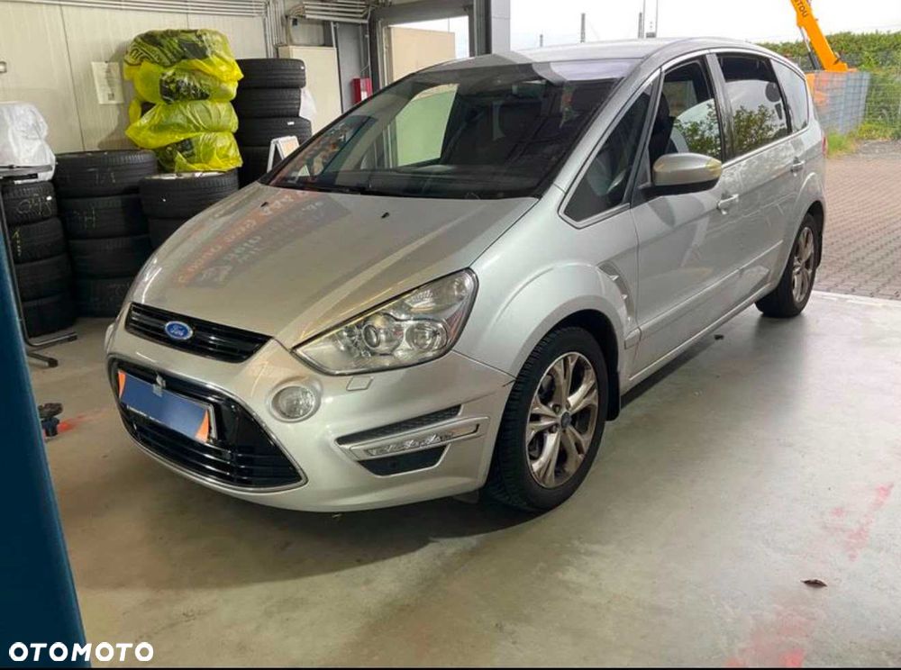 Ford S-Max - 1
