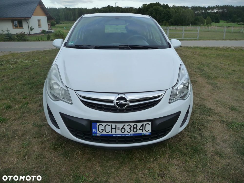 Opel Corsa 1.2 16V Essentia - 2