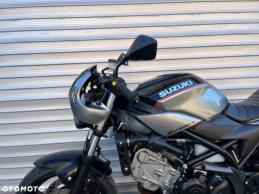 Suzuki SV - 9