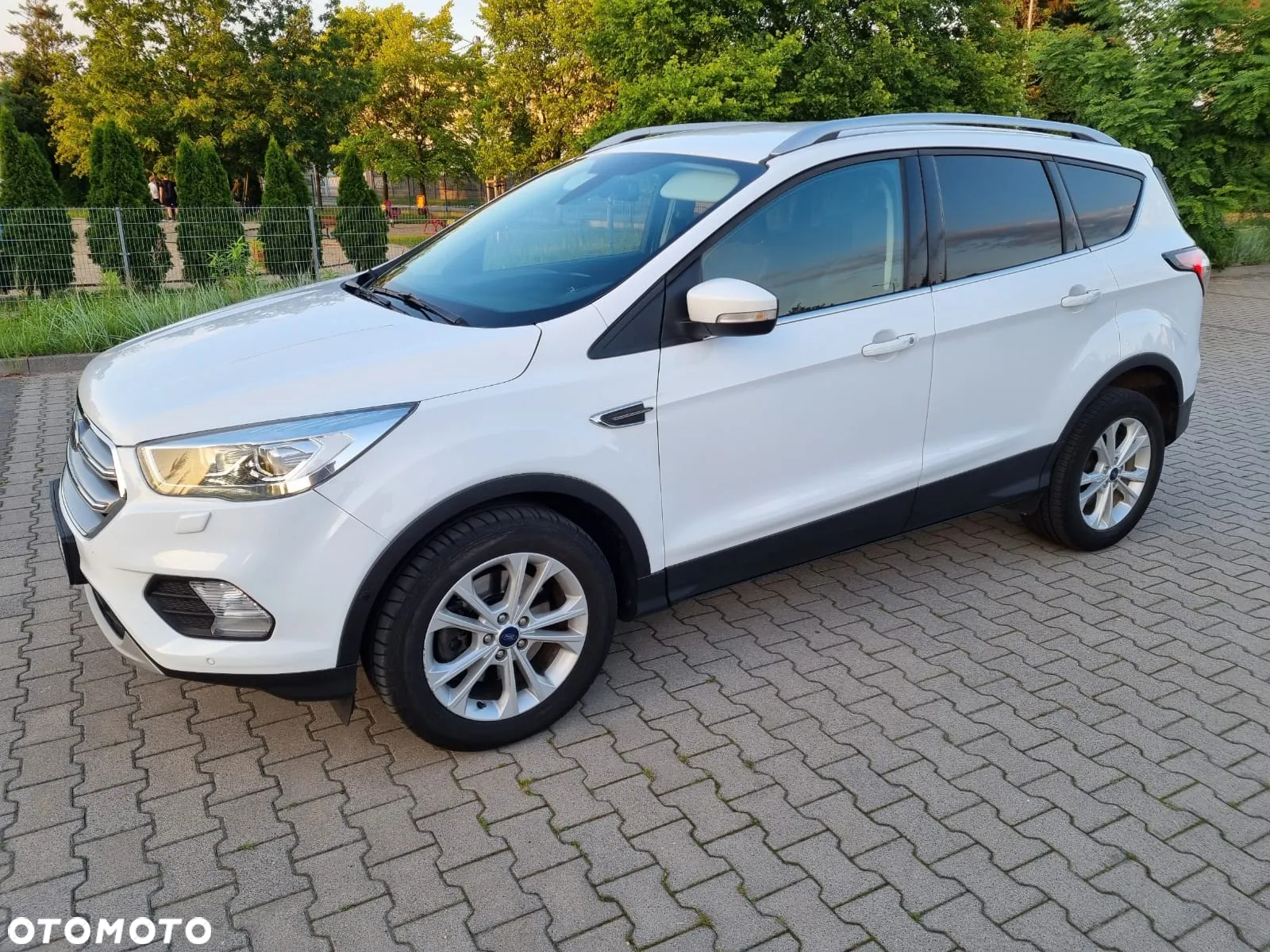 Ford Kuga - 6