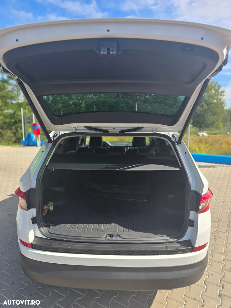 Skoda Kodiaq 2.0 TSI DSG 4X4 Style - 4