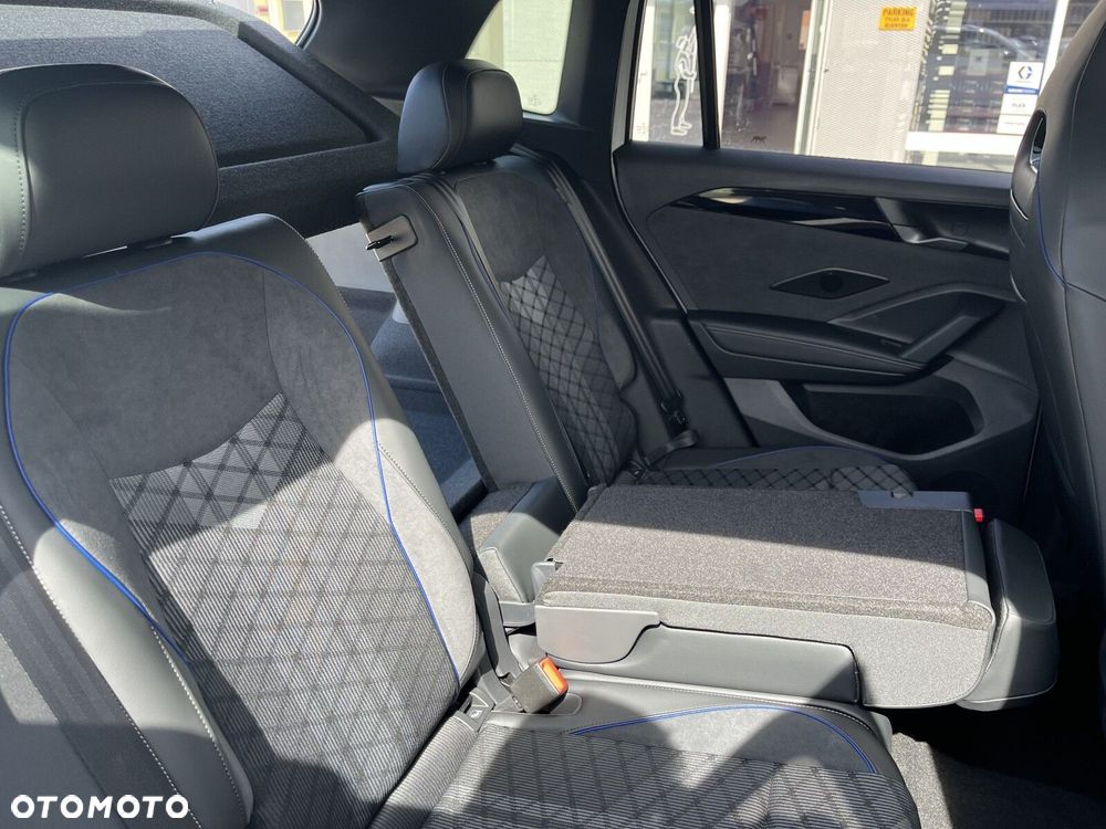Volkswagen Tiguan - 29
