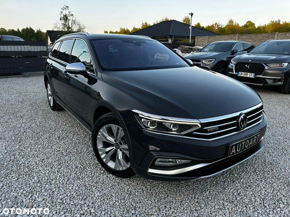 Volkswagen Passat ver-variant-2-0-tdi-scr-dsg-4motion-alltrack - 21