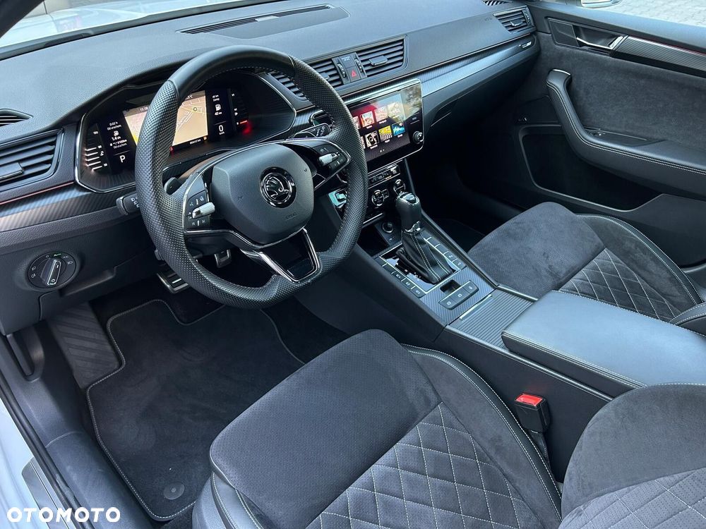Skoda Superb 2.0 TSI 4x4 Sportline DSG - 8