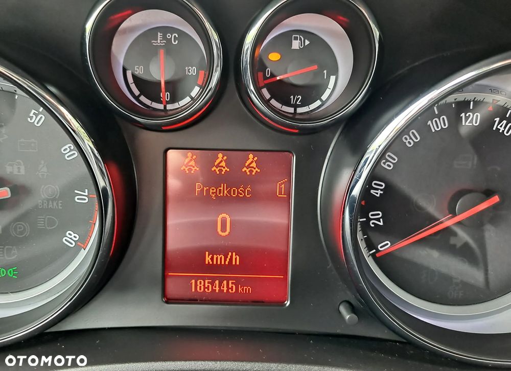 Opel Meriva - 21