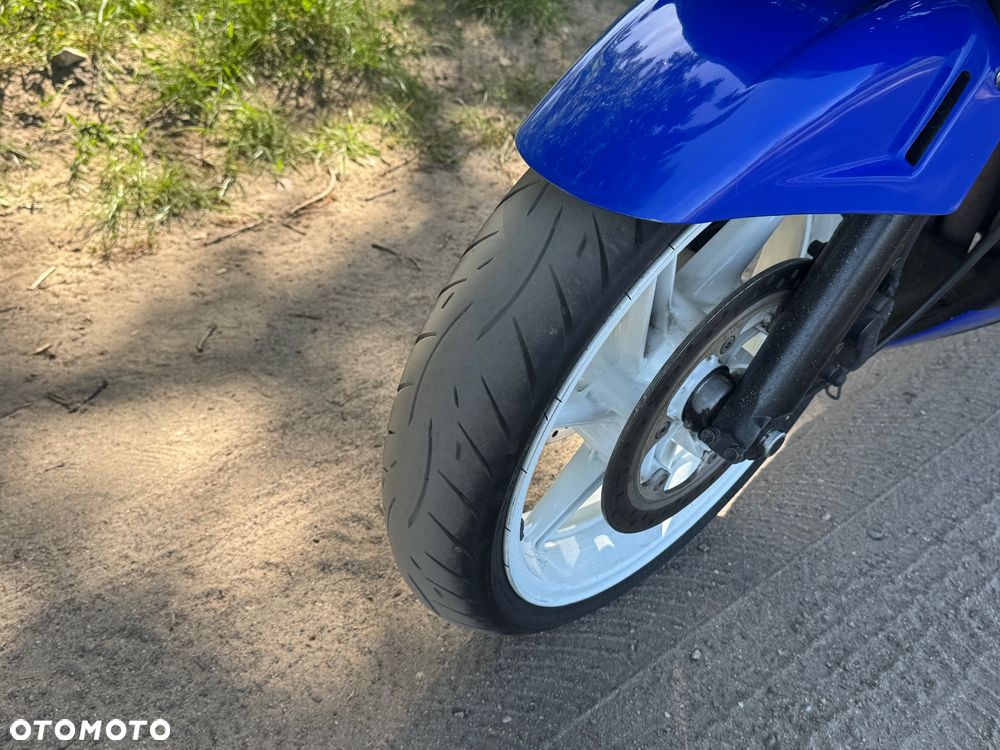 Honda CBR - 15