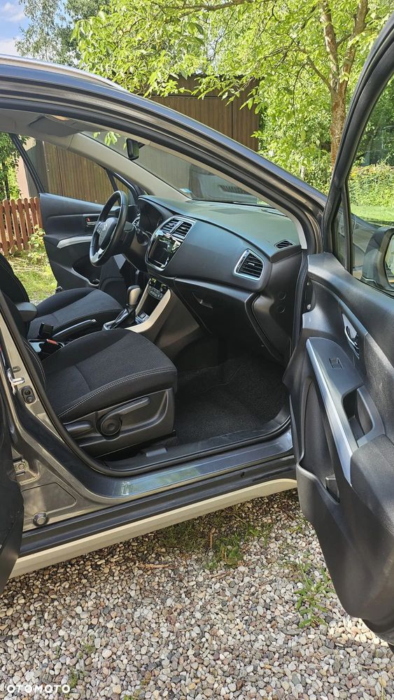 Suzuki SX4 - 8