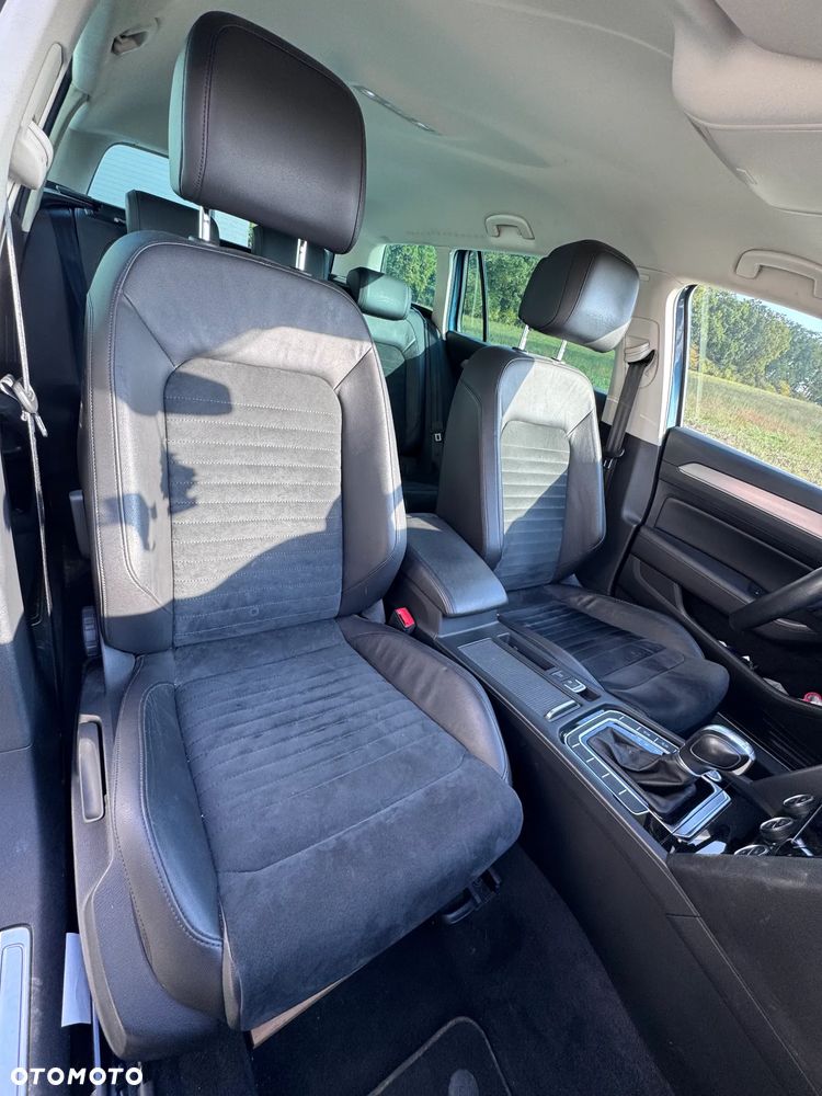Volkswagen Passat - 9