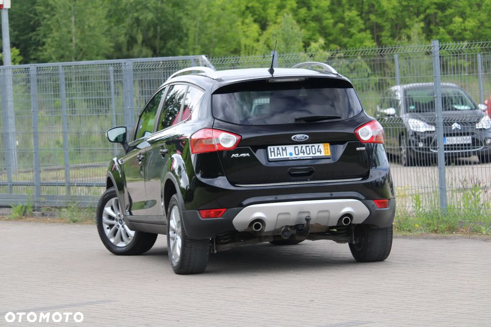 Ford Kuga - 10