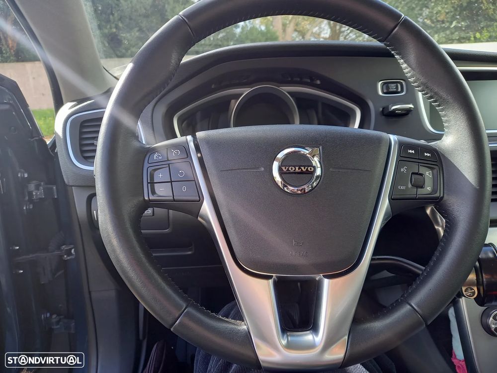 Volvo V40 2.0 D2 Inscription Geartronic - 6