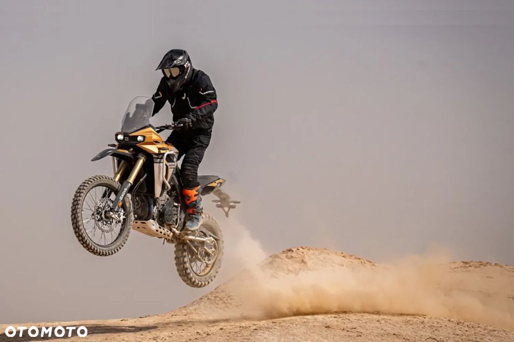 KOVE 800X Rally - 25