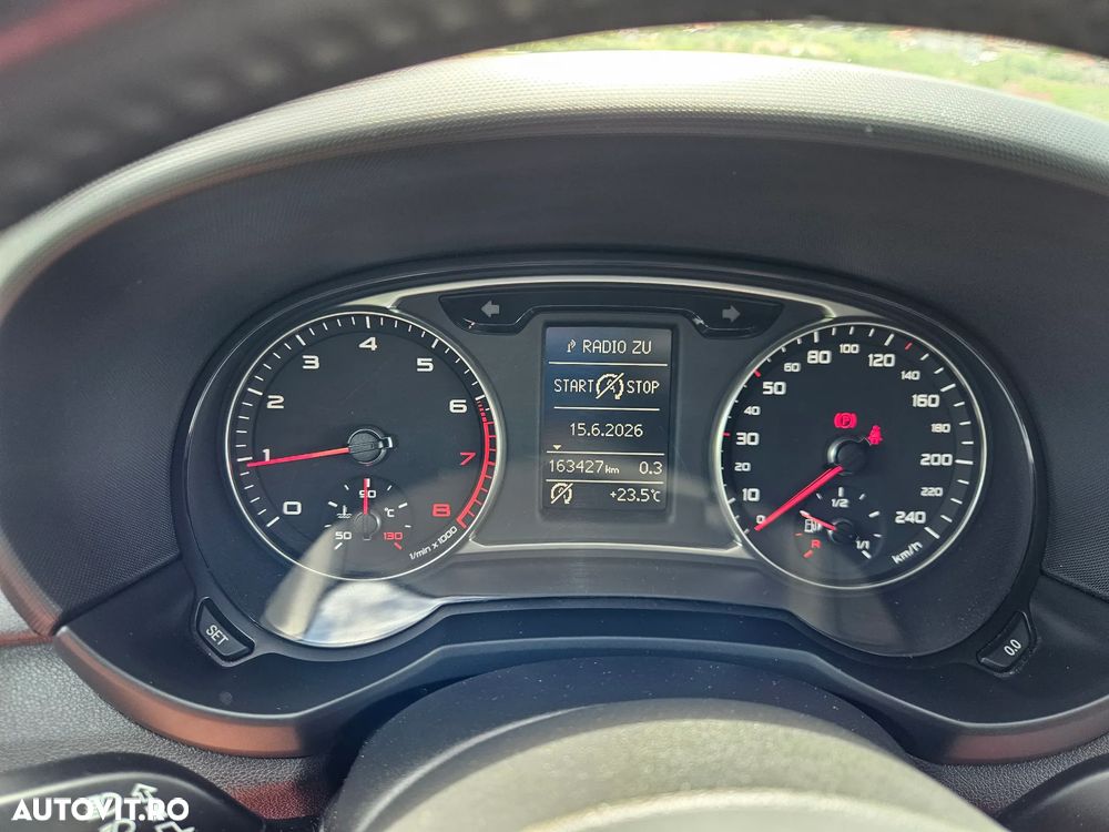Audi A1 1.4 TFSI Attraction - 8
