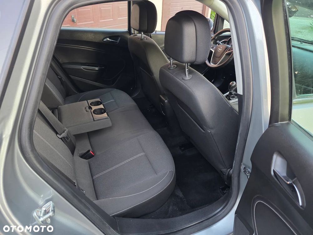 Opel Astra 1.4 Turbo Innovation - 8