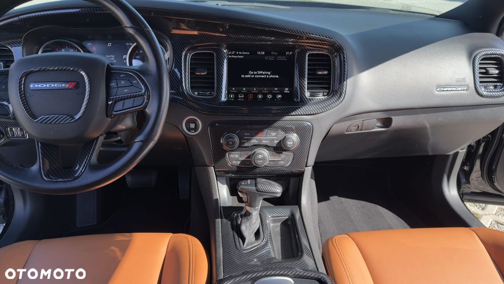 Dodge Charger 5.7 R/T - 12