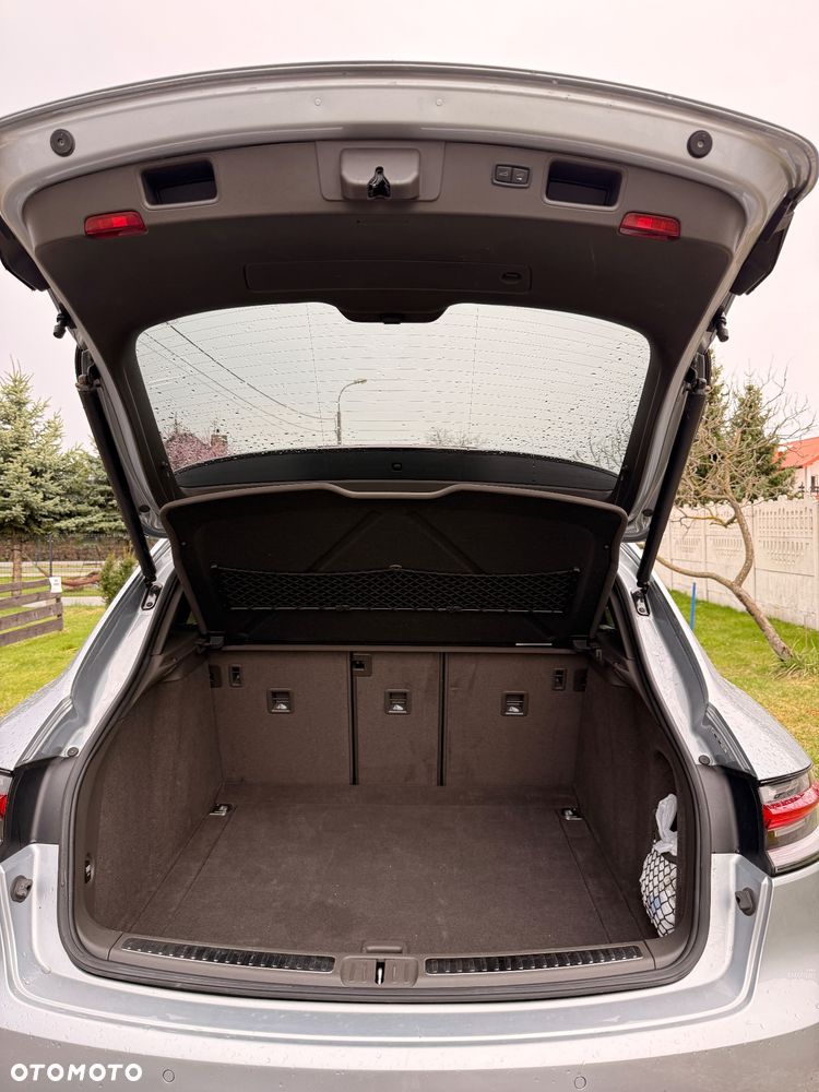 Porsche Macan Standard - 17