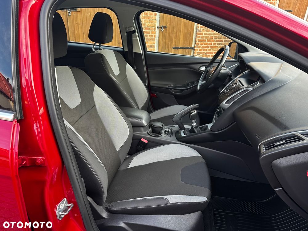 Ford Focus - 29