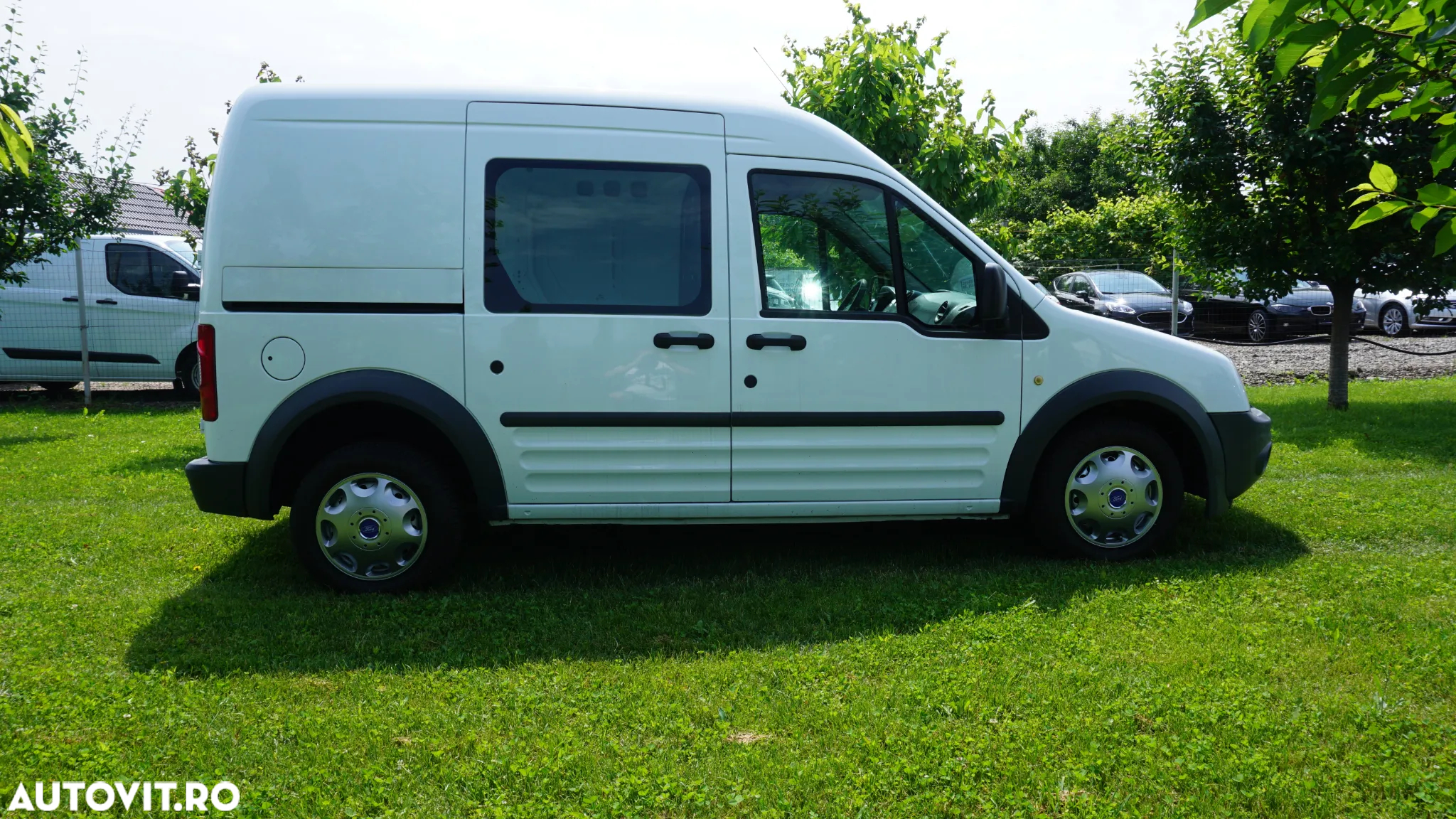 Ford Transit Connect - 3