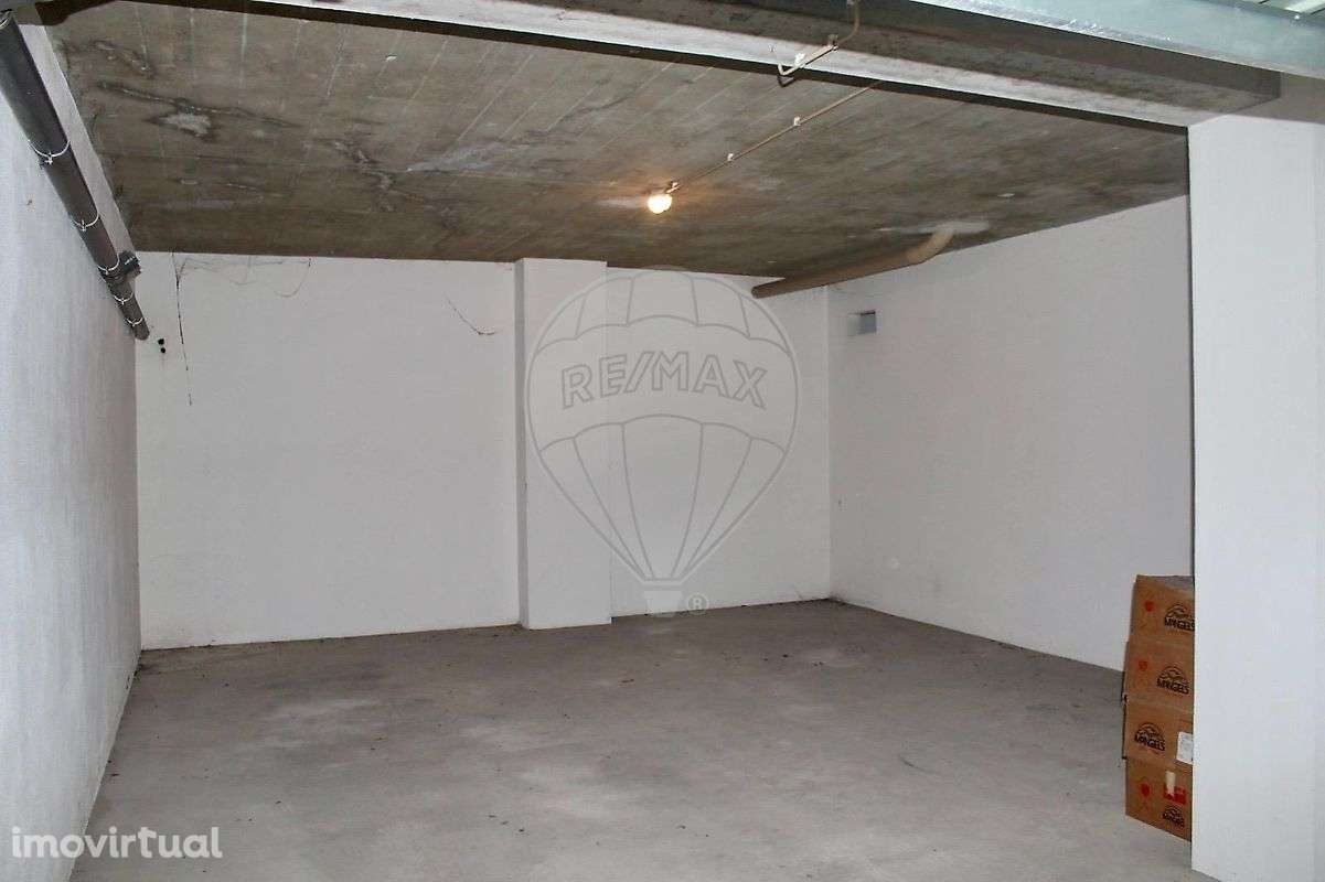Garagem  para venda - Grande imagem: 2/18
