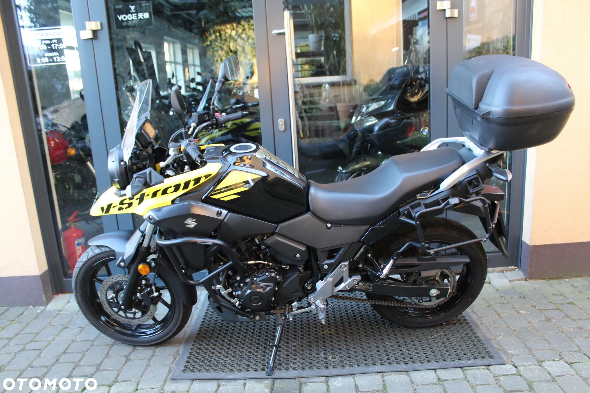 Suzuki DL
