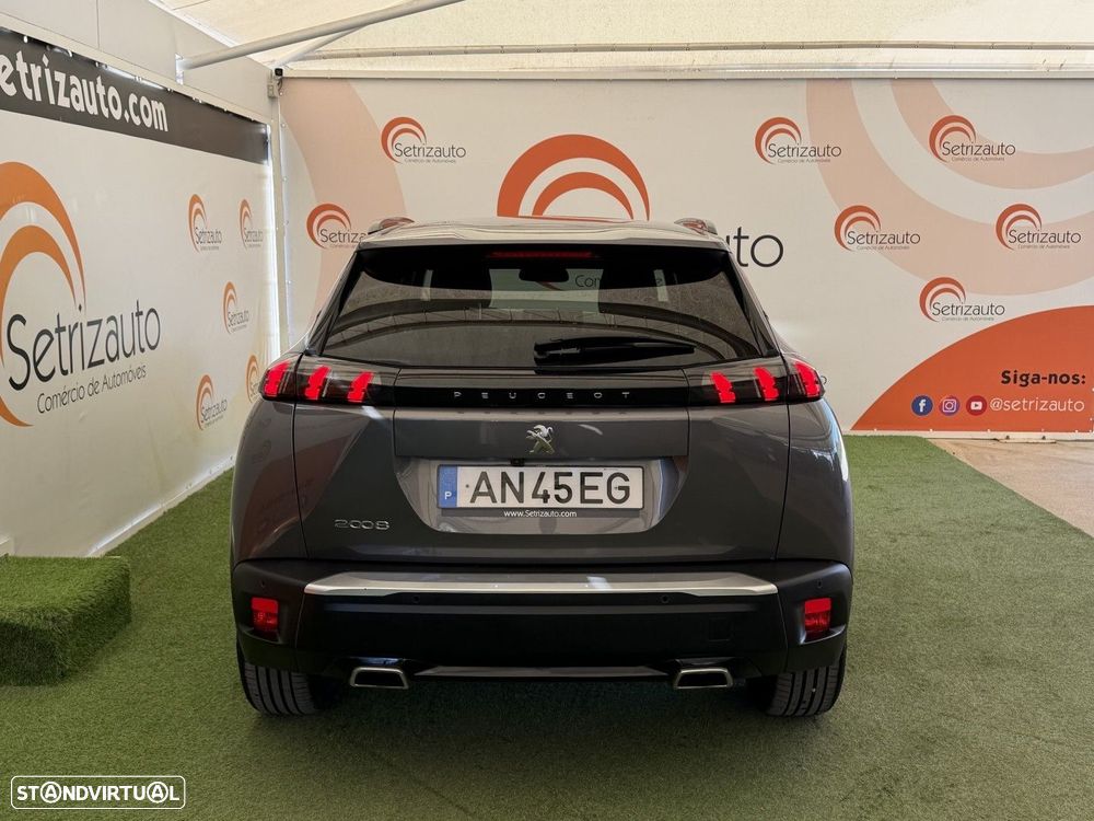 Peugeot 2008 1.2 PureTech Allure Pack EAT8 - 18