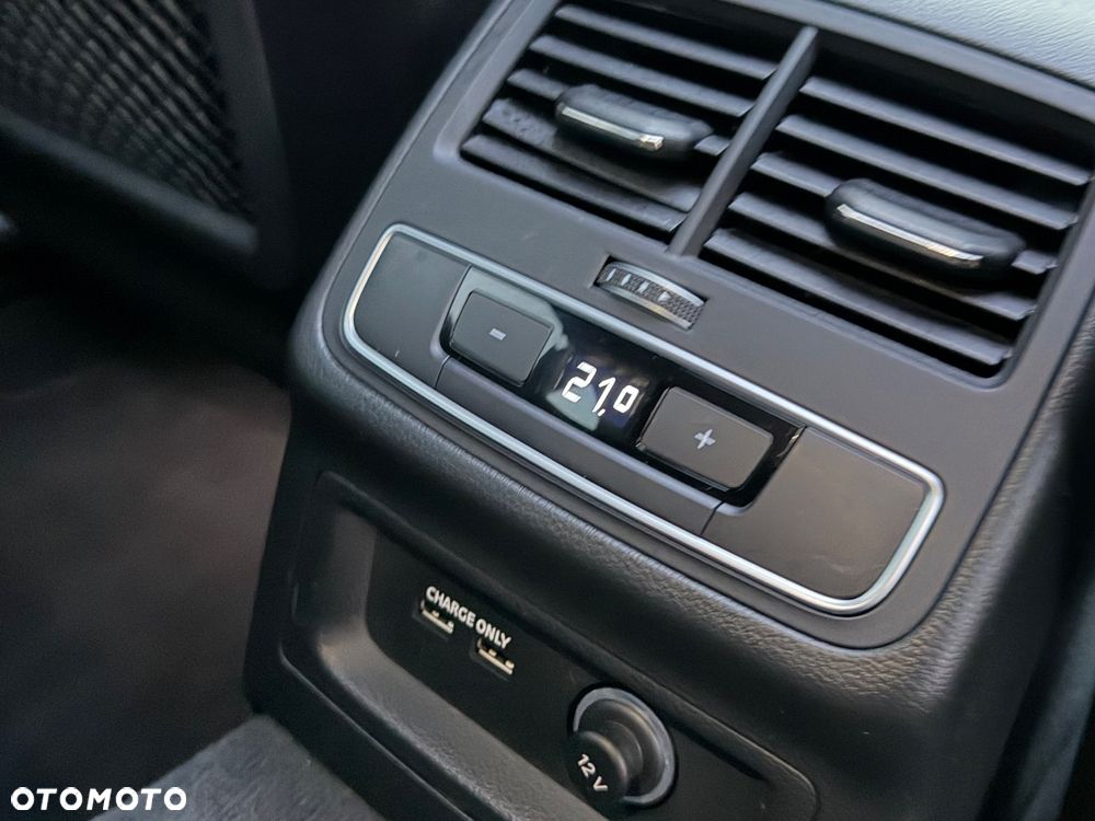 Audi A4 Avant 35 TFSI S tronic S line - 33