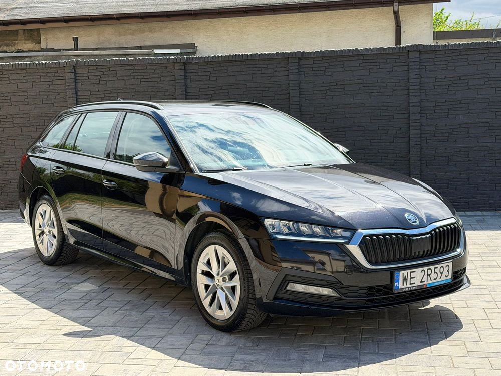 Skoda Octavia 2.0 TDI SCR Ambition DSG - 2