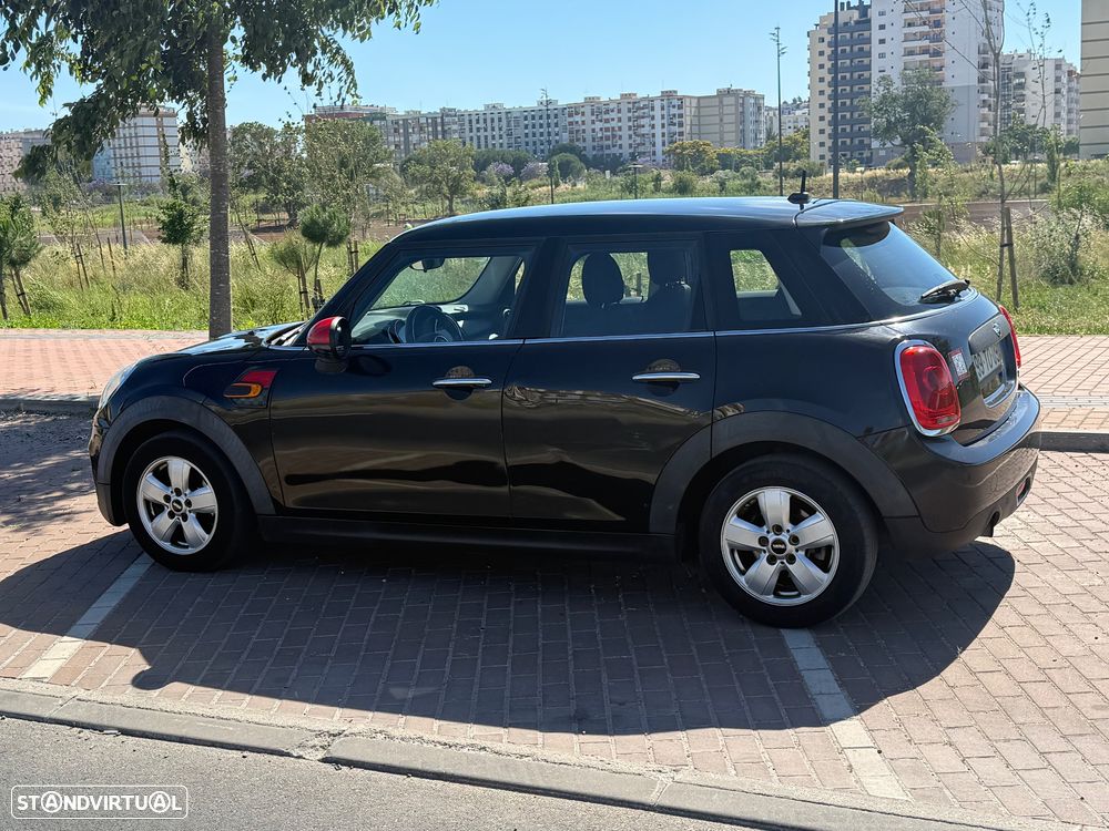 MINI 5 Portas One - 11