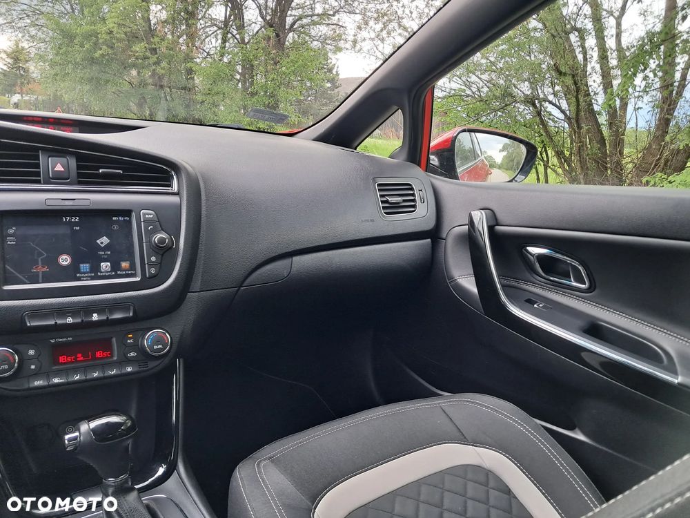 Kia Ceed 1.6 CRDi GT Line DCT - 19