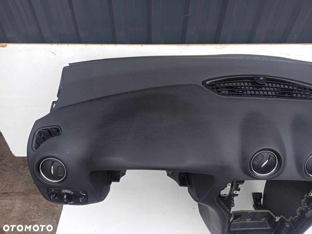 Deska rozdzielcza konsola kokpit FORD MONDEO MK4 07-10 Europa - 12