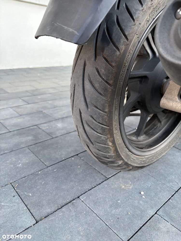 Honda PCX - 12