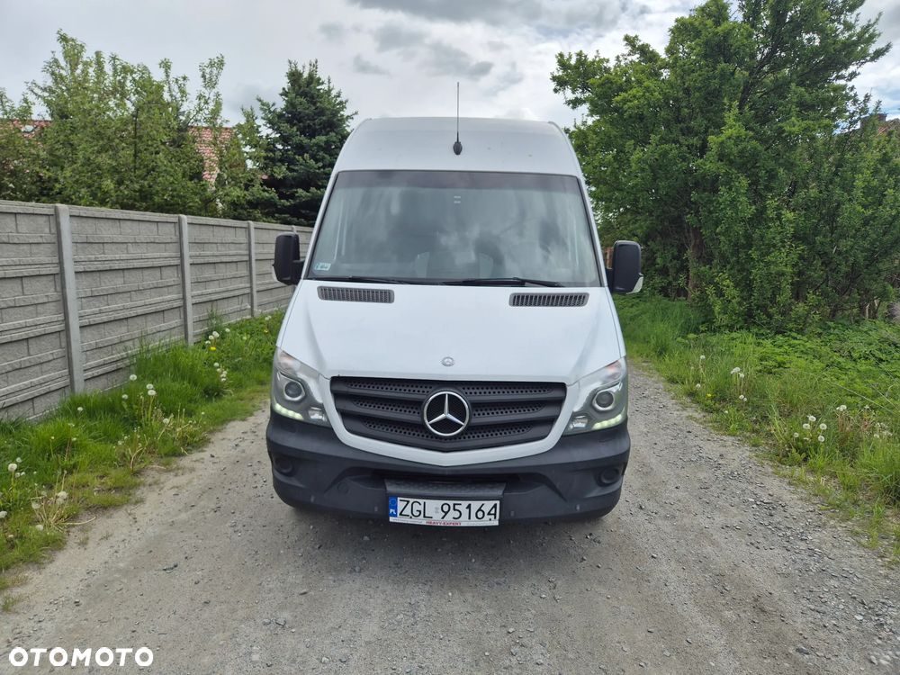 Mercedes-Benz SPRINTER - 2